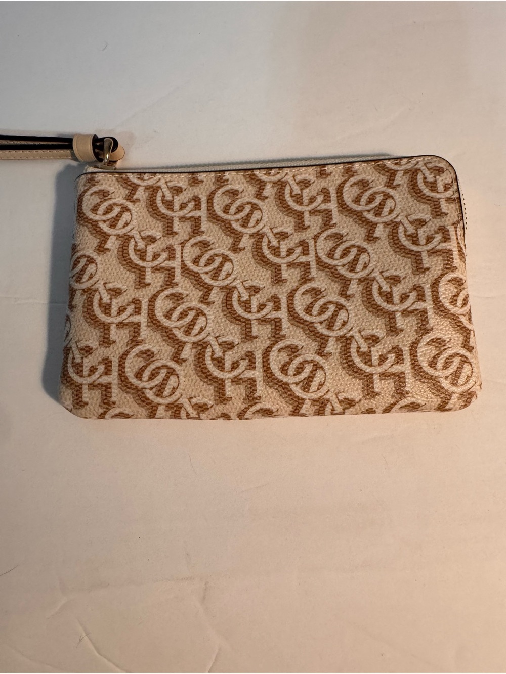 Coach Beige & Cream Signature Zip Wristlet